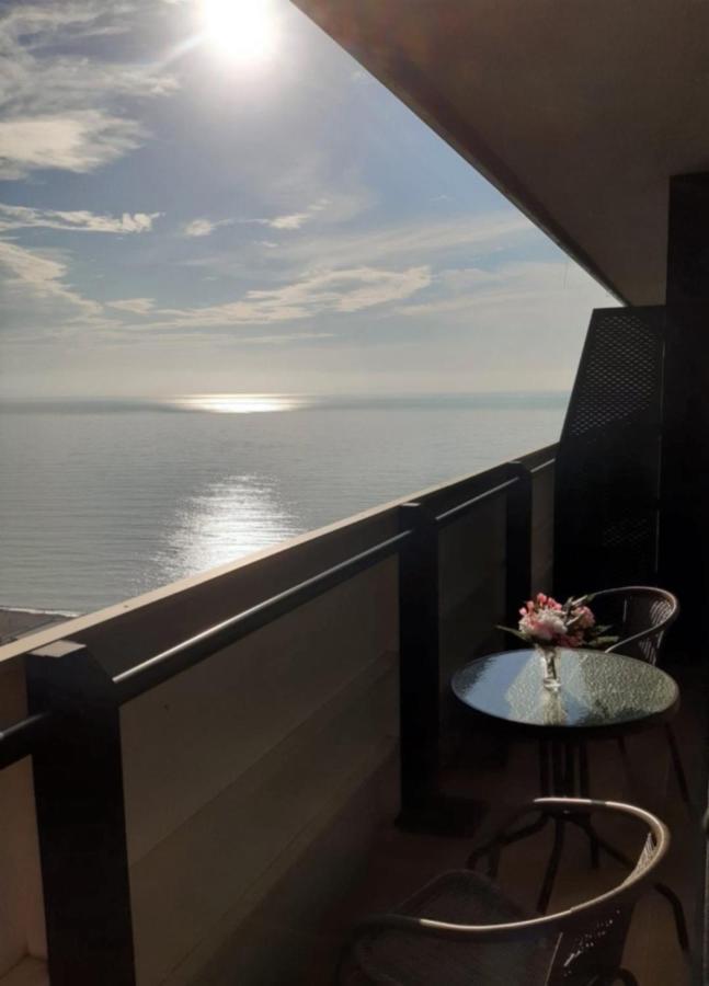 Aparthotel Orbi City Batoemi Buitenkant foto