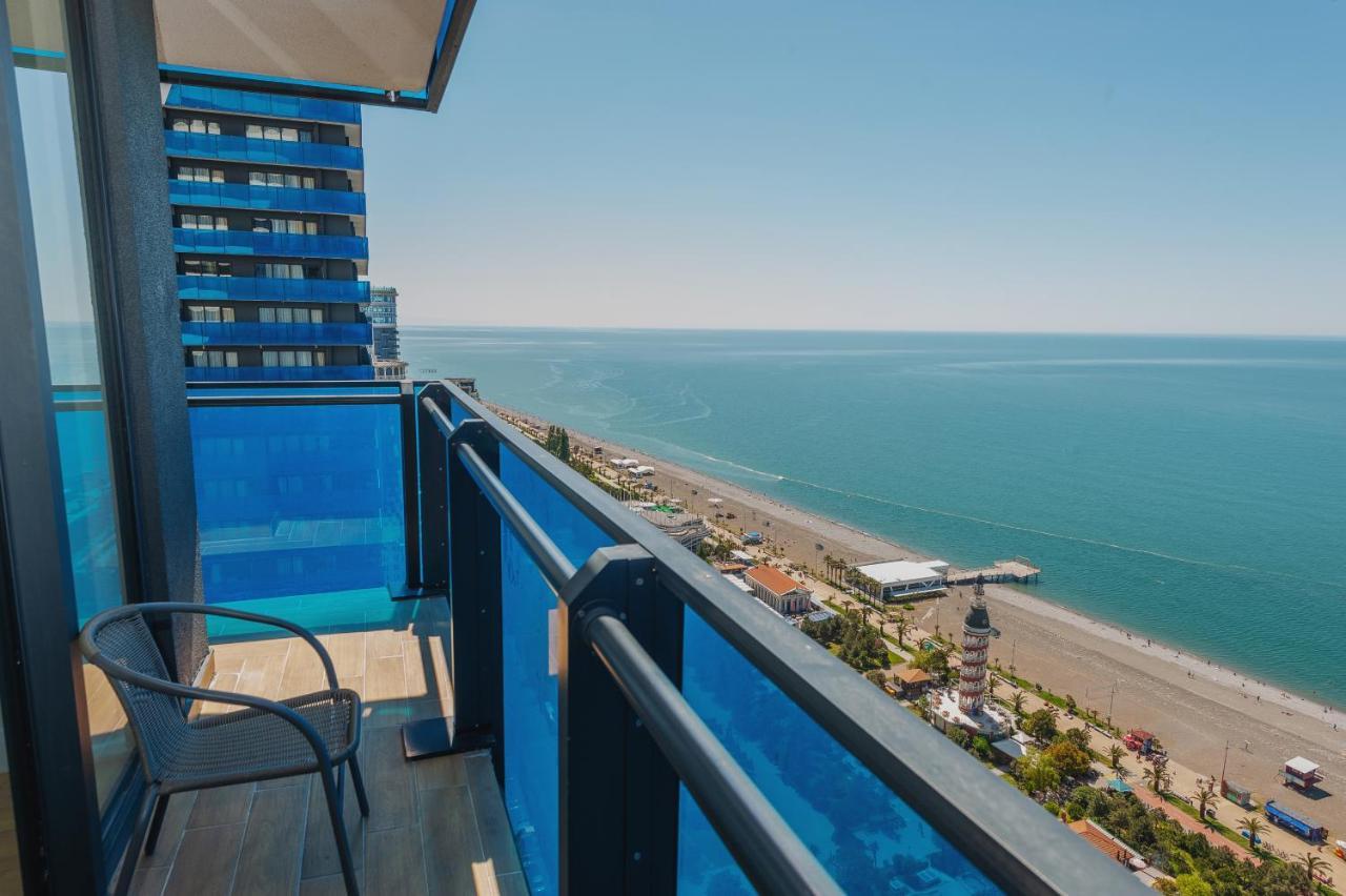 Aparthotel Orbi City Batoemi Buitenkant foto