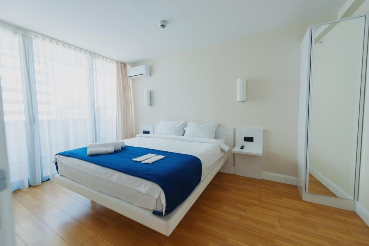 Aparthotel Orbi City Batoemi Buitenkant foto
