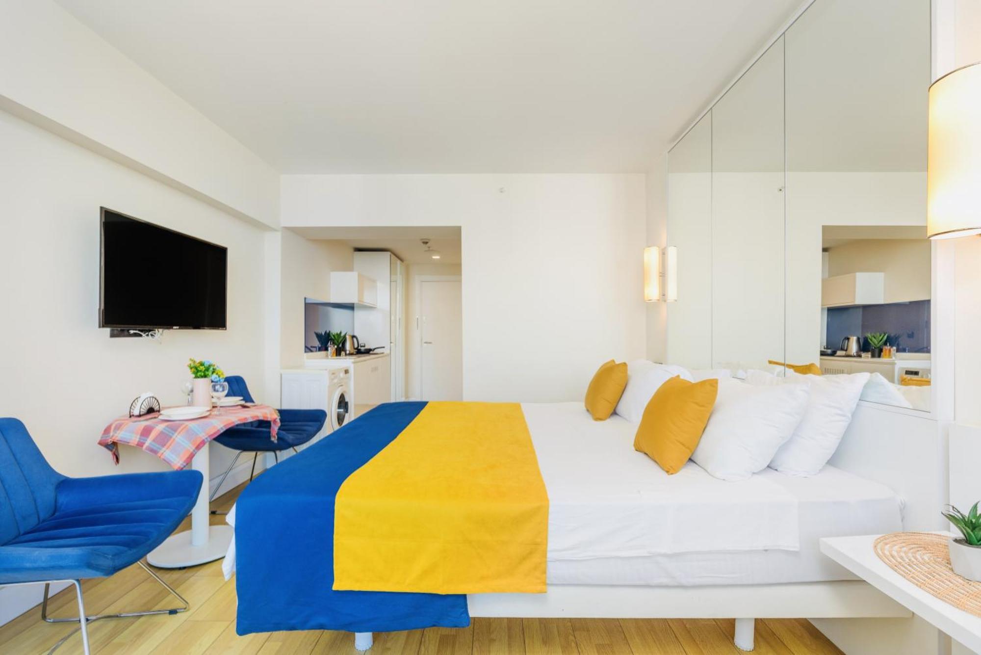 Aparthotel Orbi City Batoemi Buitenkant foto